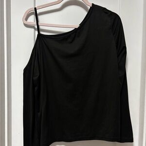 Elegant Black One-Shoulder Top